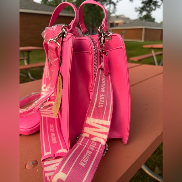 NEW STEVE MADDEN BEVELYN SATCHEL CROSSBODY BAG W AIR POD CASE PINK - Picture 4 of 6